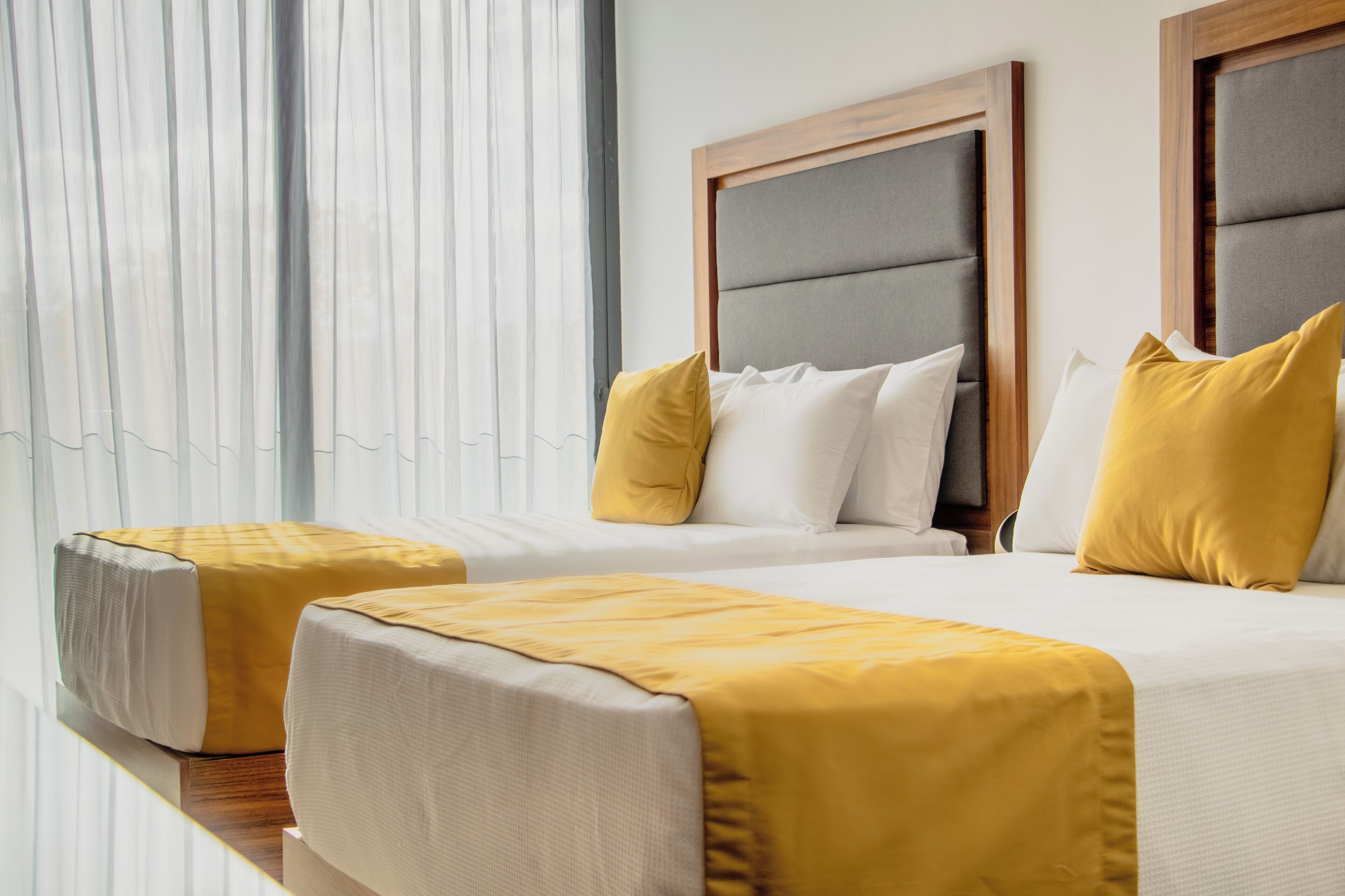 Superior Twin Room | In-room safe, desk, laptop workspace, blackout drapes