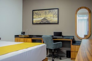 Superior Double Room | In-room safe, desk, laptop workspace, blackout drapes - Zenyt Hotel Boutique (PLAYA DEL CARMEN)