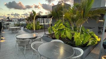 Apartamento básico | Terraza o patio