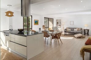 Interior - Baía II – Elegance and Comfort (Funchal)