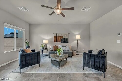 Mountain-View Oasis — Private Rooms for Rent