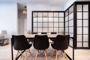 Dining - The Vegas Homes Prosperity (Madrid)