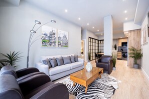 Smart TV - The Vegas Homes Prosperity (Madrid)