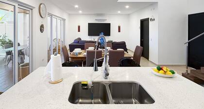 Valeria’s Luxury Beach House: Your Perfect Gateway to Costa del Sol