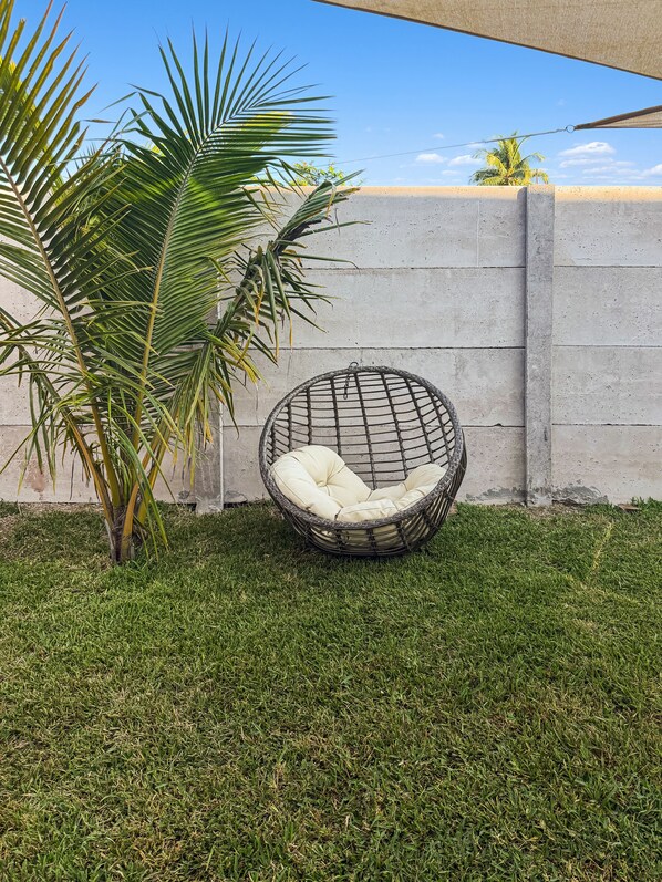 Property grounds - Valeria’s Luxury Beach House: Your Perfect Gateway to Costa del Sol (San Luis la Herradura)