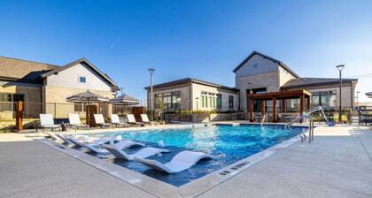 Near Lake Texoma 1BR Kingbed Washer/Dryer,Pool+GYM