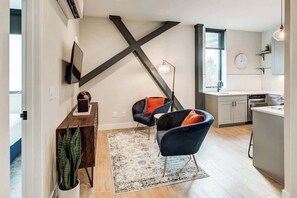 Interior - Stuart - Stylish 2-Bedroom Apartment (Denver)