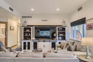 TV, fireplace, offices