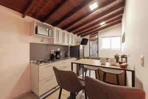 Private kitchen - Astorga Elevated Comfort (Medellín)