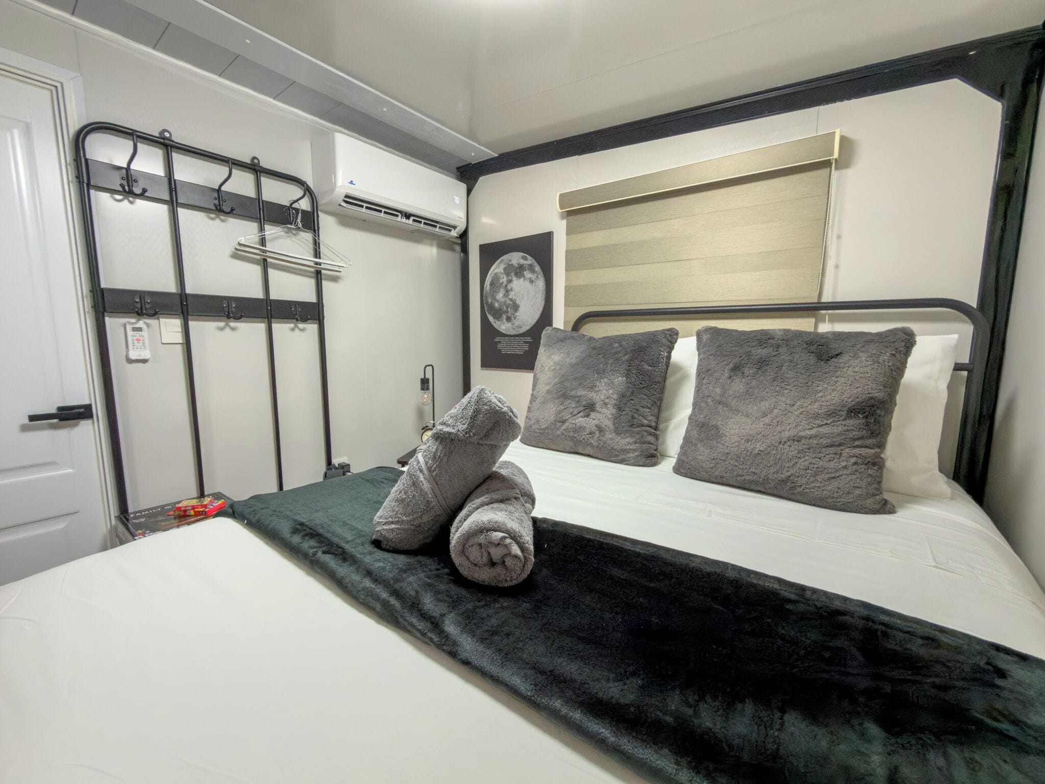 Romantic Double Room, 1 Double Bed, Non Smoking, Hot Tub | Interior