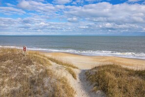Beach nearby - 7155 - Waves N Rays, a spacious 4-bedroom retreat in Waves, NC. (Waves)