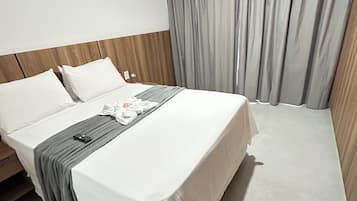 Basic Apartment | Laptop workspace, iron/ironing board, free WiFi, bed sheets