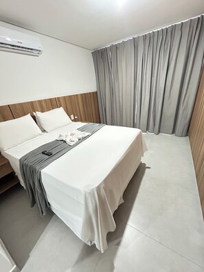 Basic Apartment | Laptop workspace, iron/ironing board, free WiFi, bed sheets - Melhores Flats - Exclusividade (Cabedelo)