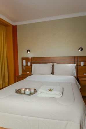 Standard-Einzelzimmer | Schreibtisch, kostenloses WLAN