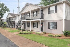 Exterior - Rebel Play and Stay in Oxford (Oxford)