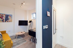 Interior - Quaint 2-bedroom apartment in the heart of Slough (Slough)
