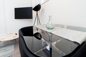 Interior - Quaint 2-bedroom apartment in the heart of Slough (Slough)