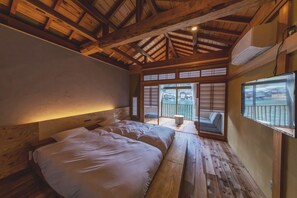 Free WiFi, bed sheets - 舟屋一棟貸し｜Rental of a whole boathouse (伊根町平田)