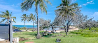 Shoreline Apartments - Unit 4b