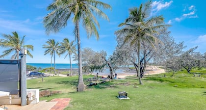 Shoreline Apartments - Unit 4b