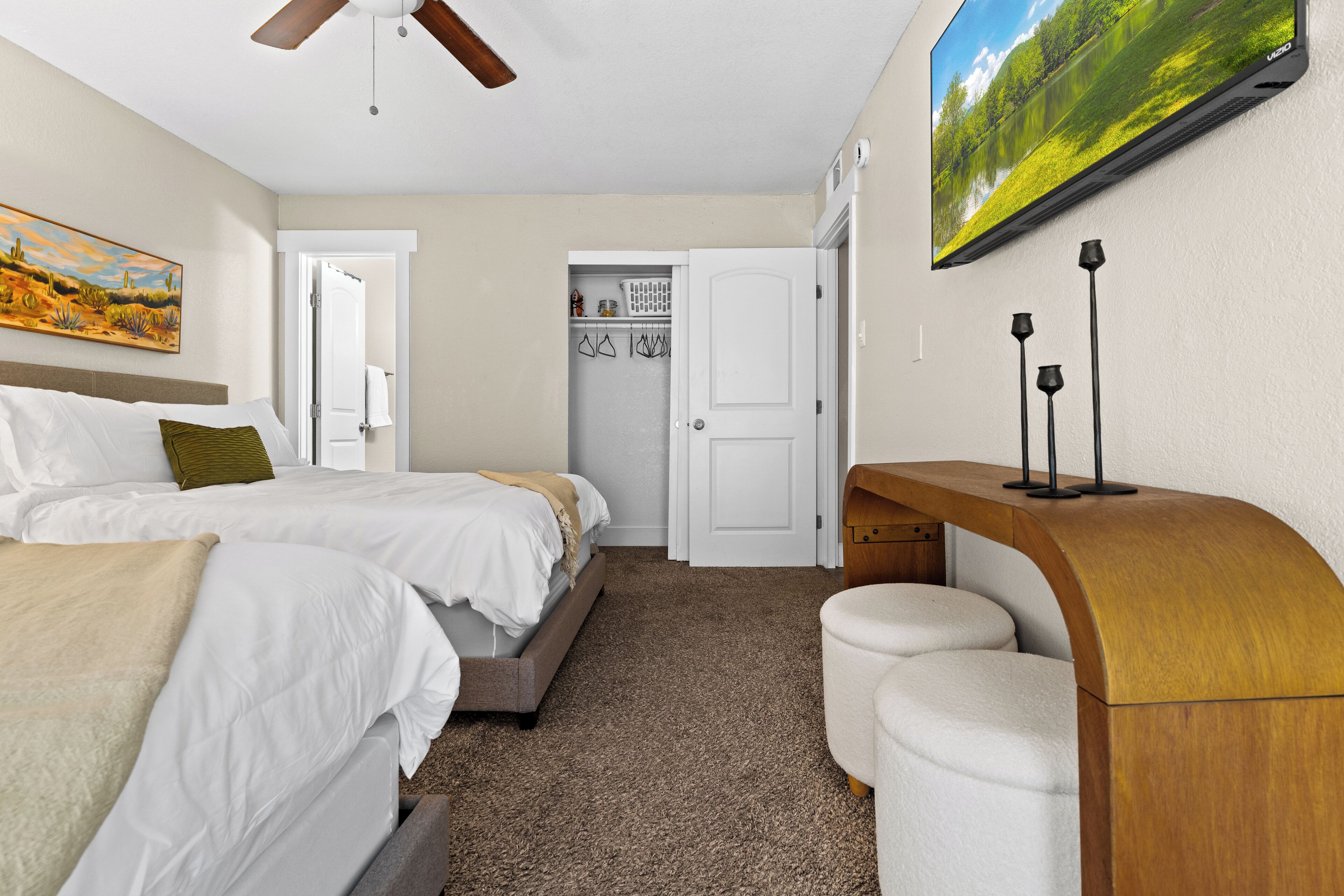 Iron/ironing board, free WiFi, bed sheets