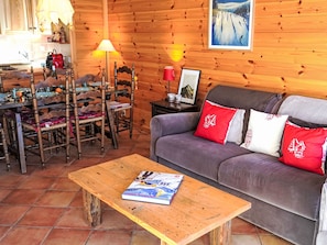 TV - Grenat 25 by Interhome (Villars)