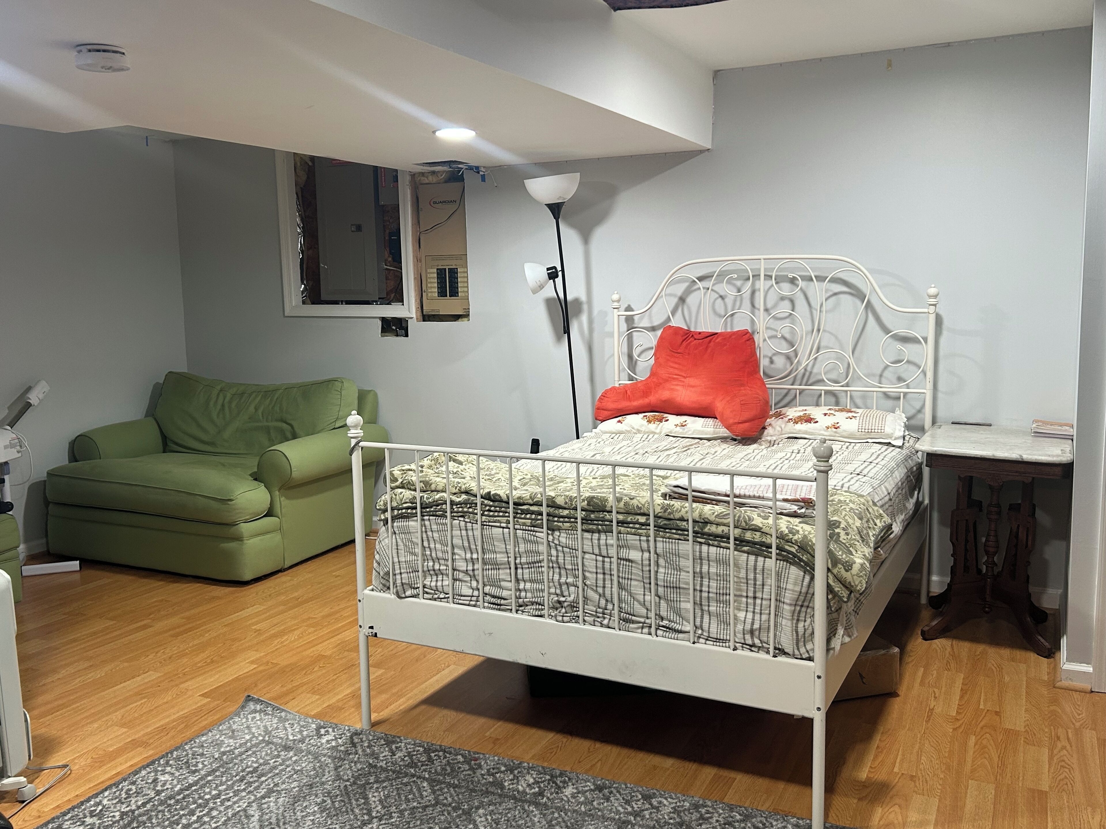 1 soverom, strykejern/-brett, wi-fi og sengetøy