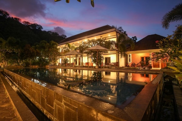 Exterior detail - New Bintang Mandalika (Kuta)