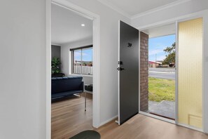 Interior - Sorell Spa Retreat near Hobart Airport (Sorell)