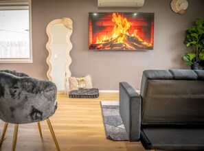 TV connectée, cheminée