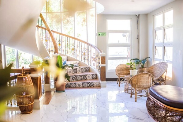 Living area - Hotel NaeR (Romblon)