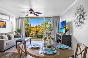 Dining - Delightful and modern 1bd with A/C (Napili)