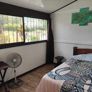 3 habitaciones, wifi gratis, ropa de cama y acceso para silla de ruedas 
