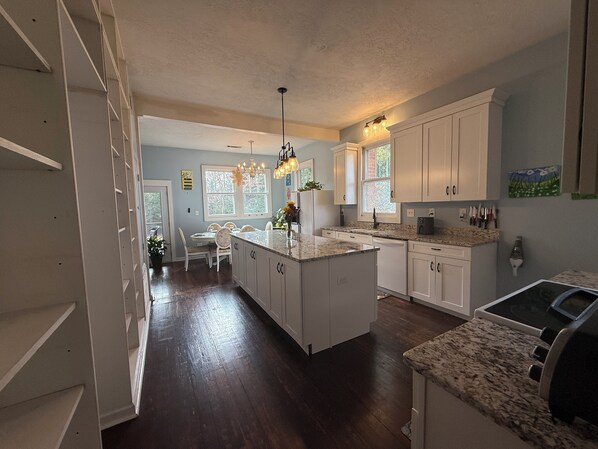 Masters Retreat in Summerville Reviews, Deals & Photos 2026 - Expedia