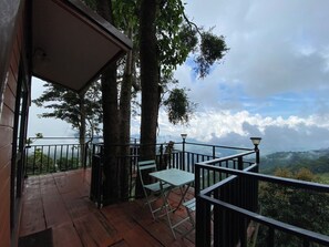 Front of property - Phucheefainn Resort (Tubtao)