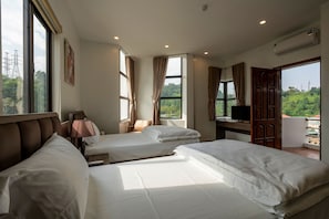 Deluxe Double or Twin Room - Odyssey Hotel 2 (Ha Giang)