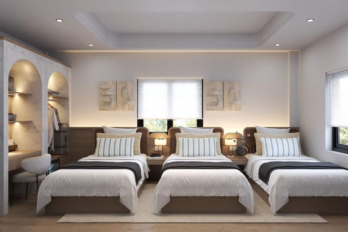 Triple Room | Bathroom | Shower, free toiletries, hair dryer, towels