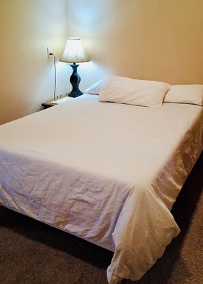 مكواة/لوح كي وواي فاي مجانًا وملاءات أسرّة