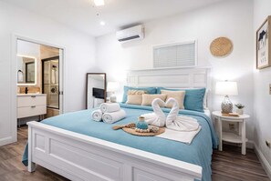 House - Beach House on the Beach for 8 People With Jacuzzi (Hollywood)