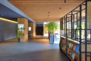 Lobby - THE ACONCAGUA RESORTS (Minamiaso)