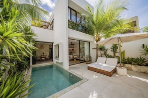 Outdoor pool - Kayu Lago Villa (Pecatu)