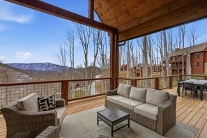 Outdoor dining - 3BR LUX Cabin w Firepit, Game Loft + Scenic Views! (Banner Elk)
