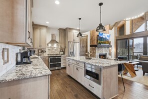 Fridge, microwave, oven, dishwasher - 3BR LUX Cabin w Firepit, Game Loft + Scenic Views! (Banner Elk)