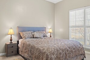 4 chambres, bureau, fer et planche à repasser, Wi-Fi gratuit