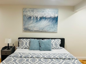 3 habitaciones, tabla de planchar con plancha, wifi y ropa de cama