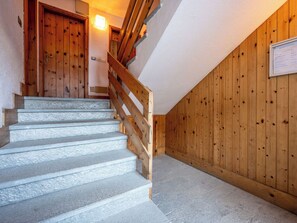 Interior - Gag Derby Apartment by Interhome (La Salle)