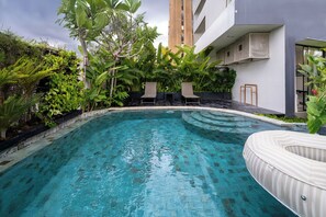 Familjesvit | Privat pool