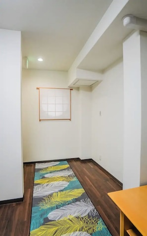 Living area - meisei nihonya (Osaka)
