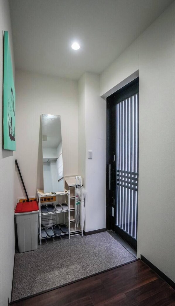 Front of property - meisei nihonya (Osaka)