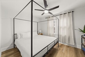 Bügeleisen/Bügelbrett, WLAN, Bettwäsche